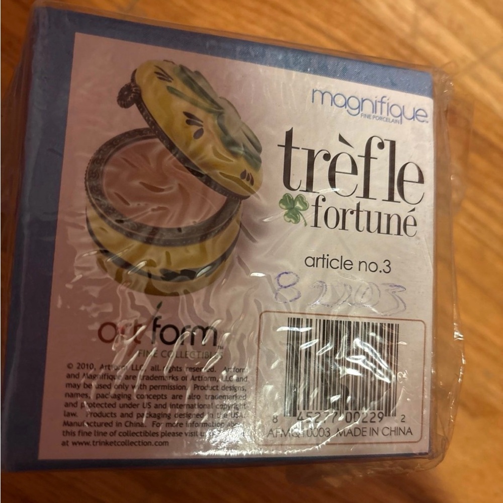 Magnifique Trèfle Fortune Jewelry Box